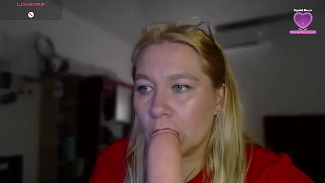 Chatroom XXX en direct de Enotika