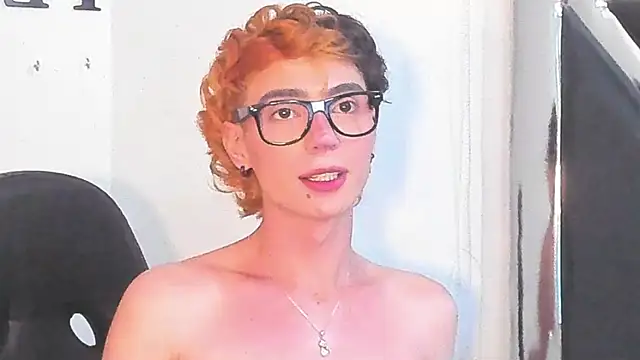 Show Webcam de KylieMonnett