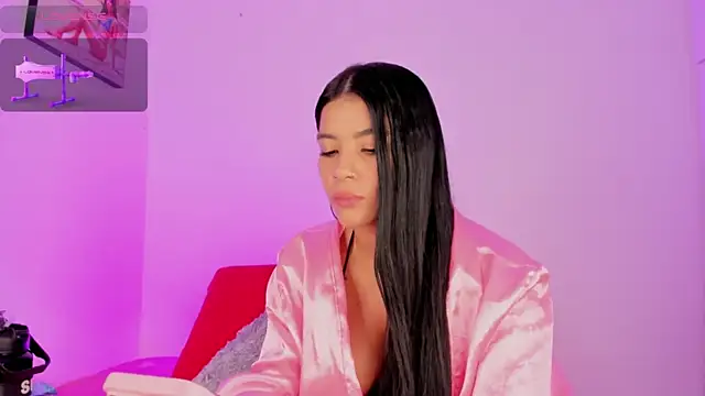 SelenaStonne's Live XXX Chat