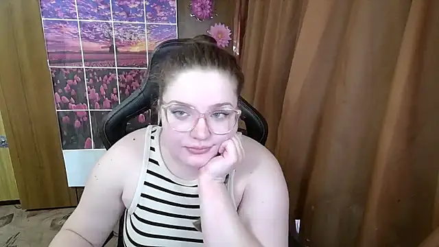 Teasing_Dora's Live XXX Chat