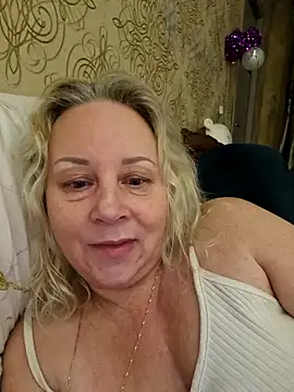 Chat +18 de Janahotty ao vivo