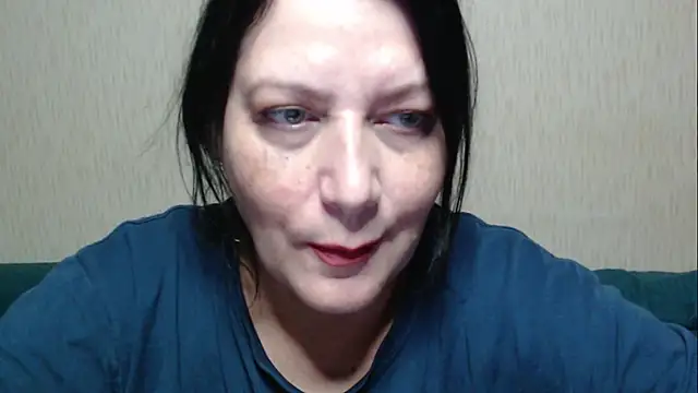 VelvetDreamsX Adlı Modelin Canlı XXX Sohbeti