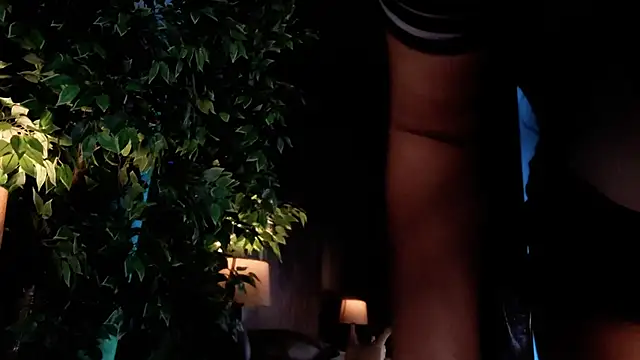 XXX chat uživo modela MelodyAdamss