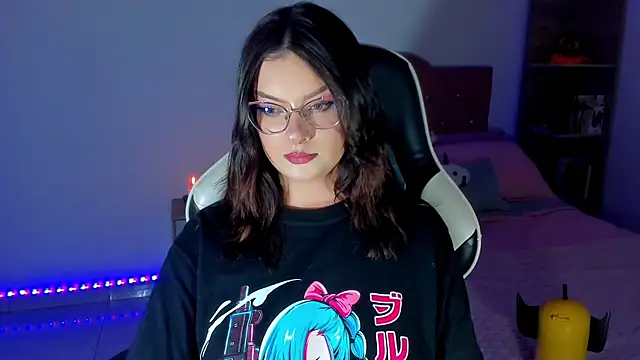 OphelianaRose33's Live XXX Chat