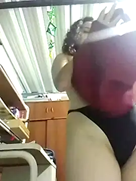 ArtesanaMK's Live XXX Chat