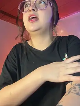 SarahCastro1_: απευθείας συνομιλία ΧΧΧ