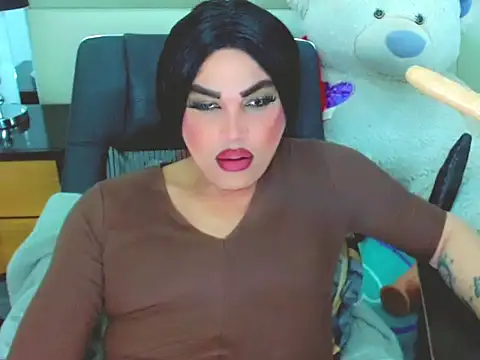 NharaBigCock Live XXX-chat