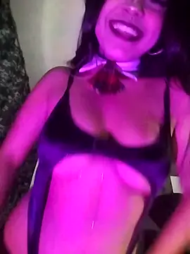 Webkamerová show CaaticaSQUIRTT