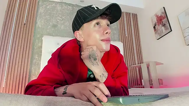 Czat XXX na żywo – Tomy_Rox