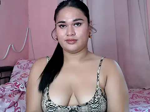 Pertunjukan Kamera Web Miss_RebeccaLove