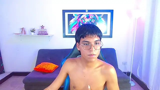 Maecum18 在線直播表演