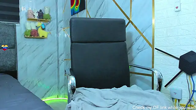 sweet_tits01 Chat XXX live