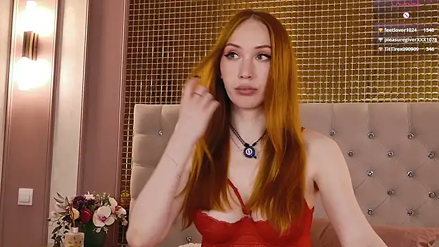 แชท XXX สดของ MayaSolar