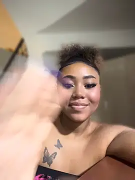 AngelaRoberts Chat XXX live