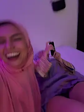 Pokazy przed kamerką – Darsha_Khemu