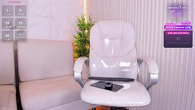 Chat XXX ao vivo de LucieMillerr