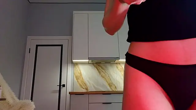 lunajii Adlı Modelin Canlı XXX Sohbeti