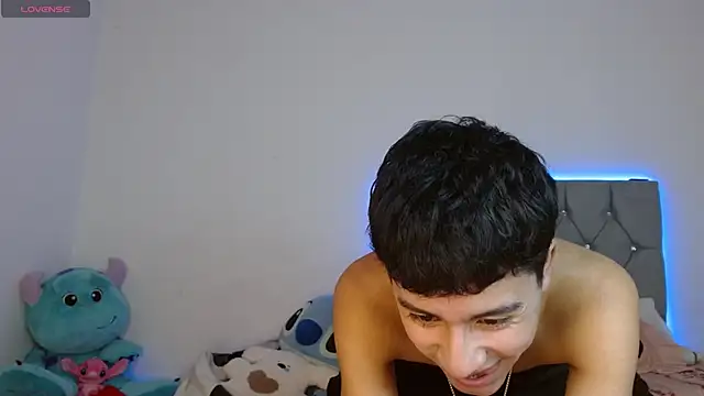 Sebas_fire4: απευθείας συνομιλία ΧΧΧ