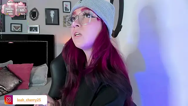 Chat +18 de Leah_cherry ao vivo