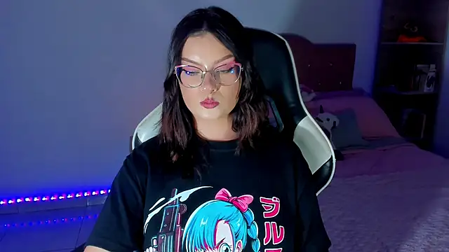 OphelianaRose33 现场XXX聊天