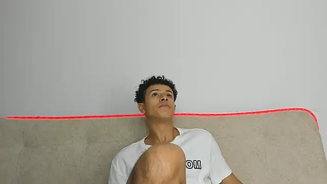 Živý XXX chat _Alex_Colton