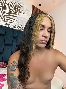 دردشة Sweet_vicky_hot الجنسية المباشرة