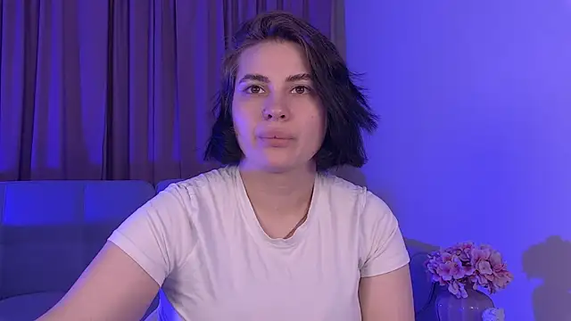 AdrianaToressn Webbikameraesitys