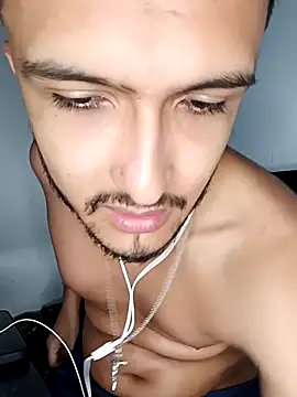 mosmar_20 Adlı Modelin Canlı XXX Sohbeti