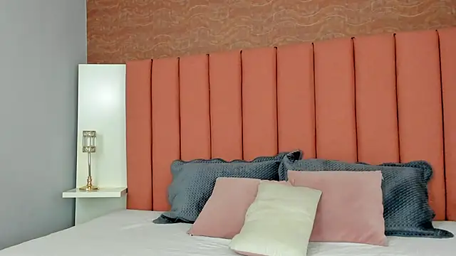 MiaJacksson – webcam-show