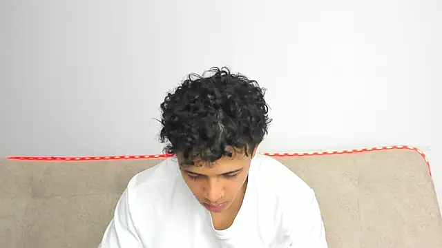 XXX chat uživo modela _Alex_Colton