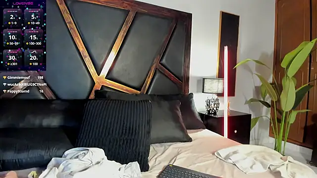 EmiliWilliams 即時 XXX 聊天