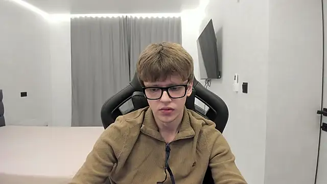 Webkamerová show bonekoambalabu