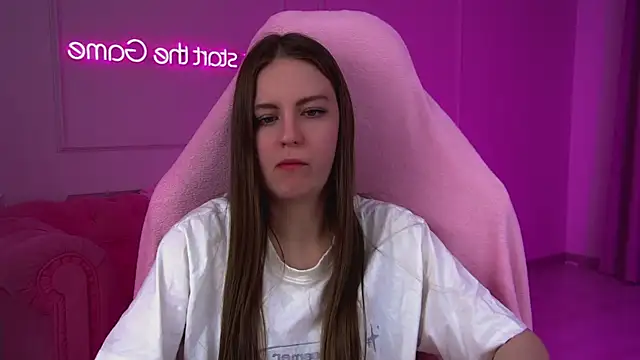 SofiaSarvainn Live XXX chat