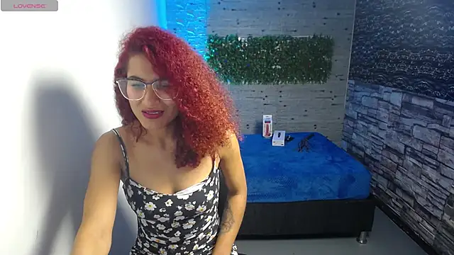 molly_bianco's Webcam Show