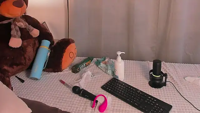 Chatroom XXX en direct de angeli_sexi