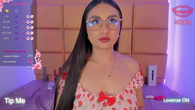 Chat +18 de Kalessi_cam ao vivo