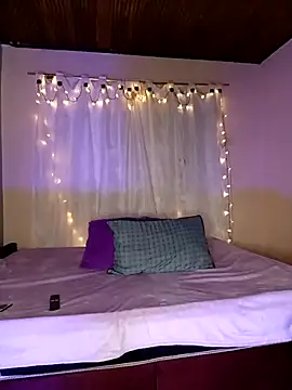 Chat XXX ao vivo de ROUSSE_SINCLAIR