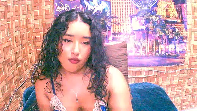 IndianAngel4u 即時 XXX 聊天