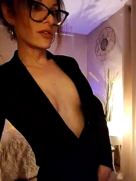 Chat XXX en directo de Luna_Kitanna