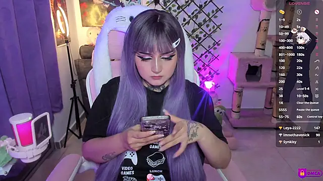 Živý XXX chat MaddyFooxx