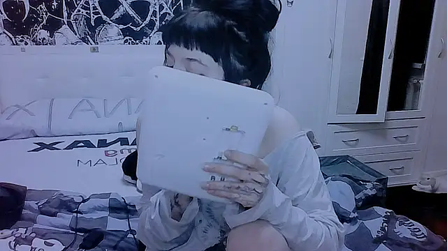 AllisonDeetz 即時 XXX 聊天