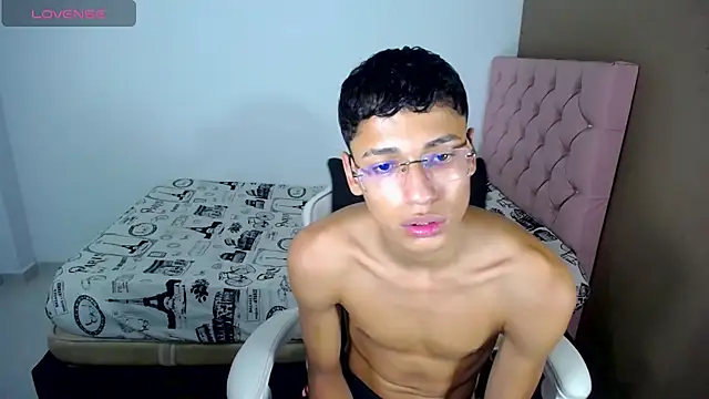 Show modela Im_David_01 na web-kameri