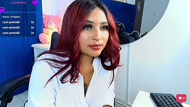 Naiaa_Cruz 即時 XXX 聊天