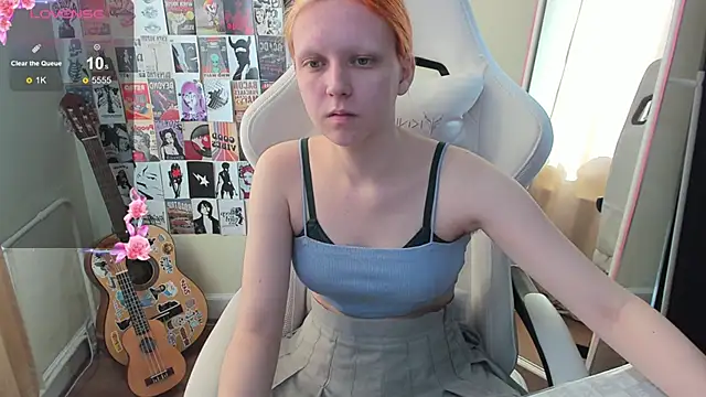 NikolFlostt 即時 XXX 聊天