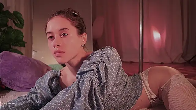 _Avriles_ Live XXX-Chat