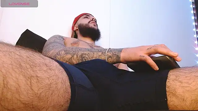 SantiagoHincapiie 在線直播表演