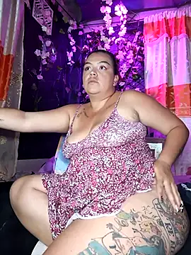 Horny_kaylee's Webcam Show