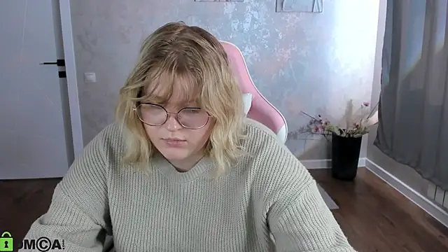 luna_c0ra 即時 XXX 聊天