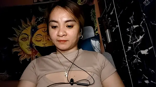 MiriamStaebell 即時 XXX 聊天