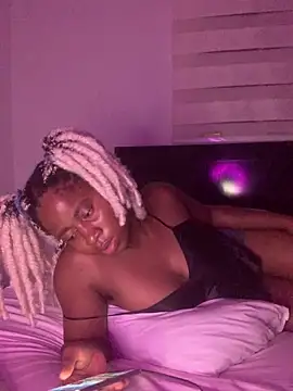 Živý XXX chat MISSMAYSROOM